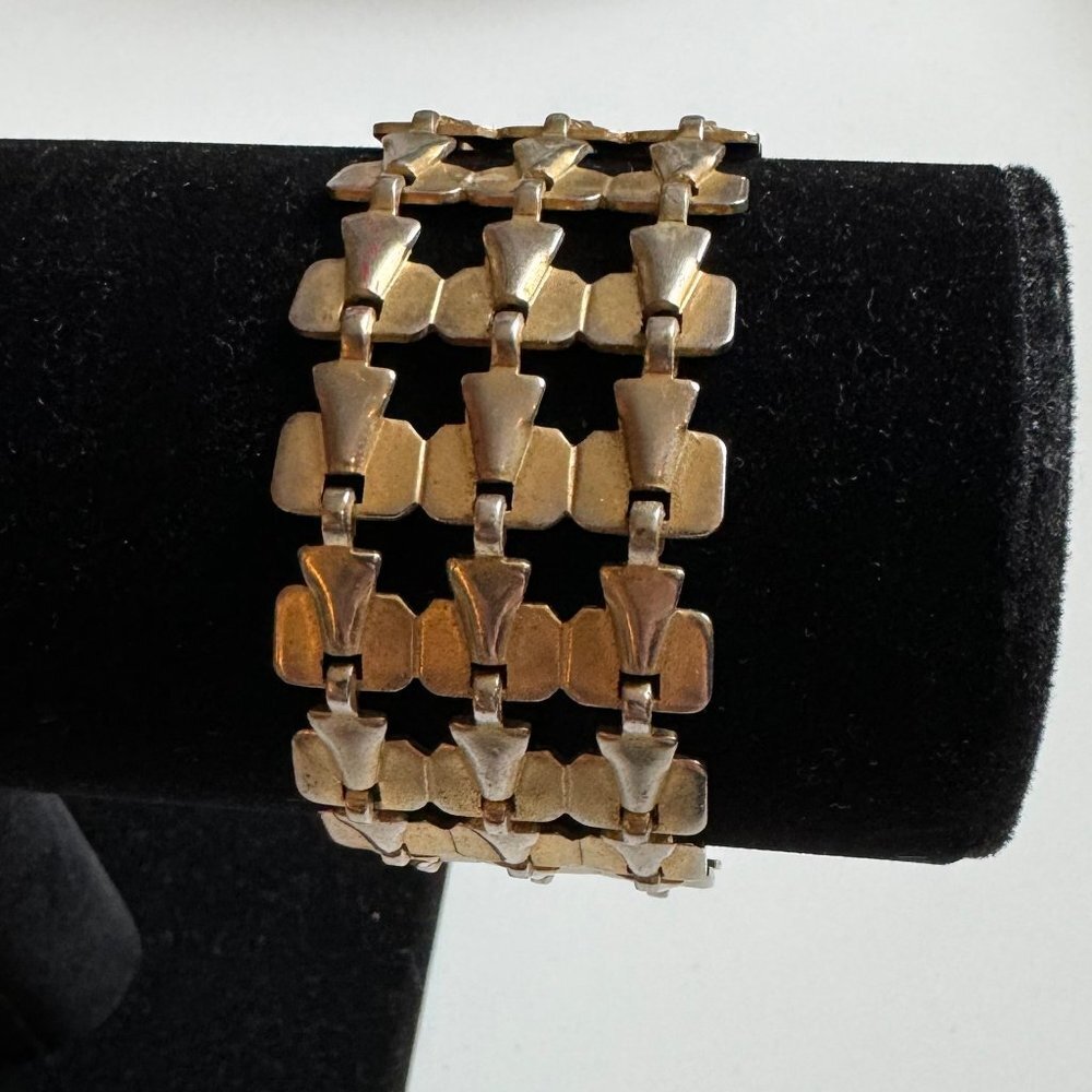 Metal Link Bracelet